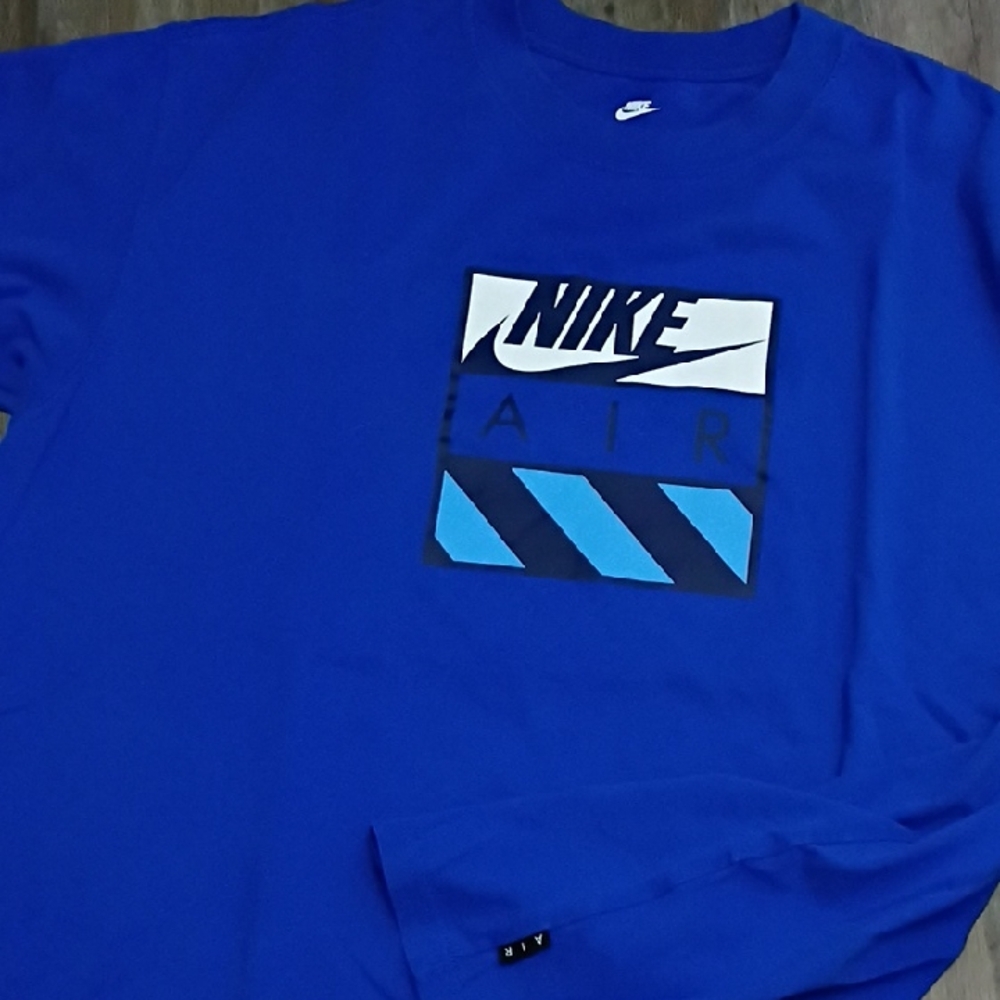 Nike Royal Blue Graphic Long Short Sleeve Tee